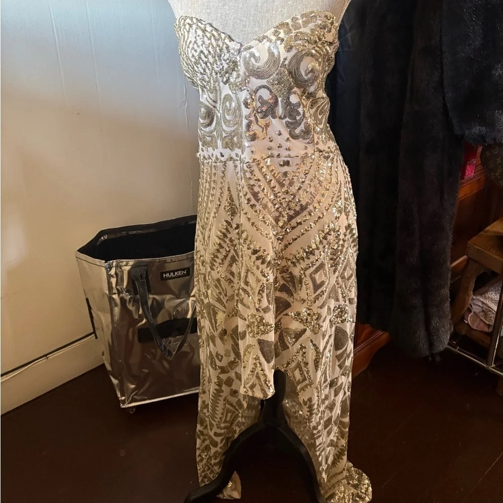 PrettyLittleThing Silver/ gold Embellished Dress - Picture 1 of 10
